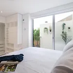 Embaixador Apartments&suites Apartamento *