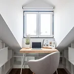 Embaixador Apartments&suites 아파트