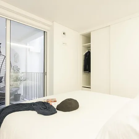 Embaixador Apartments&suites ליסבון