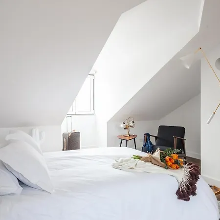 Embaixador Apartments&suites דירה