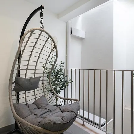 Embaixador Apartments&suites ליסבון