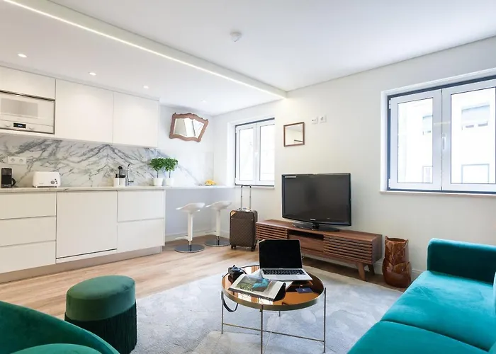 Embaixador Apartments&suites דירה *