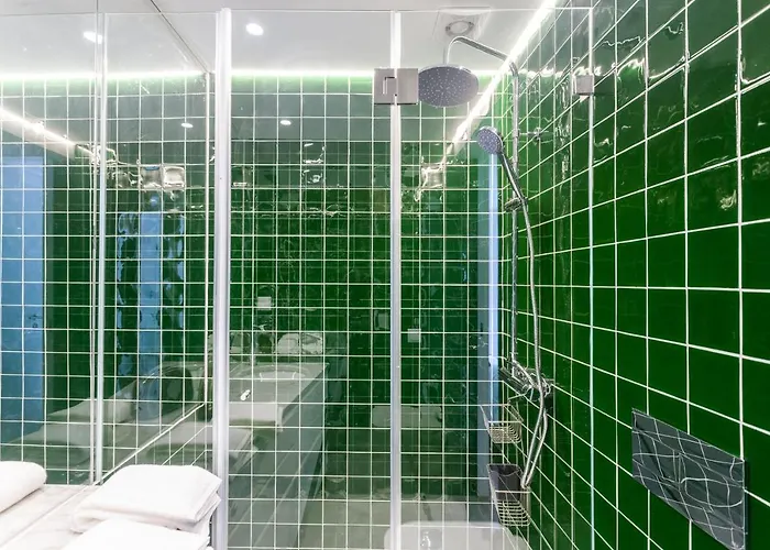 Embaixador Apartments&suites ליסבון