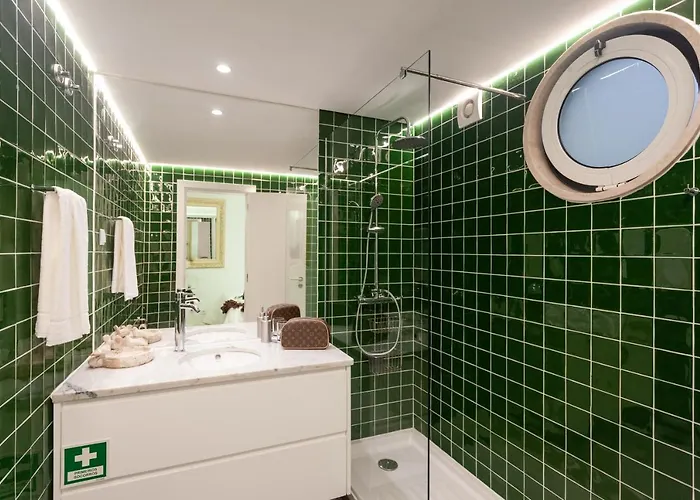 Embaixador Apartments&suites דירה ליסבון